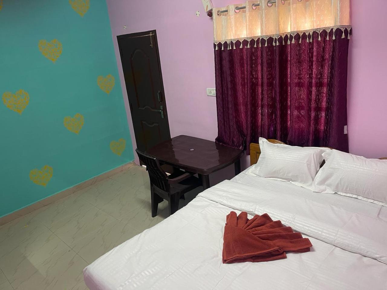 Hotel Pnr'S Paradise Ooty Exterior foto